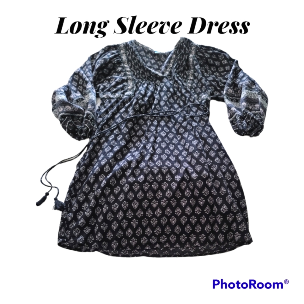 Long Sleeve Dress with tie